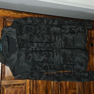Lululemon Camo Hooded Define Jacket. Sz 12 Womens. Great Condition, Nulu!